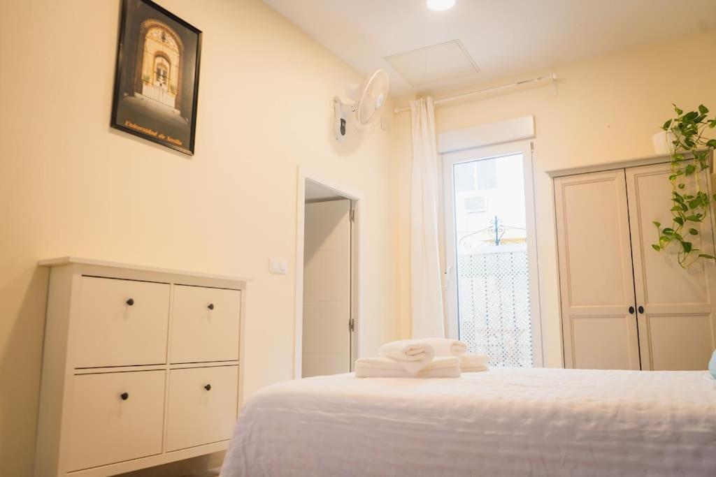 Estudio A Estrenar En Sta Clara Sevilla Exteriér fotografie